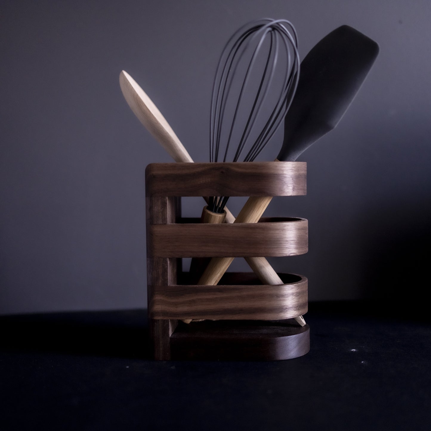 Lux Kitchen Utensils Pot Holder - Walnut