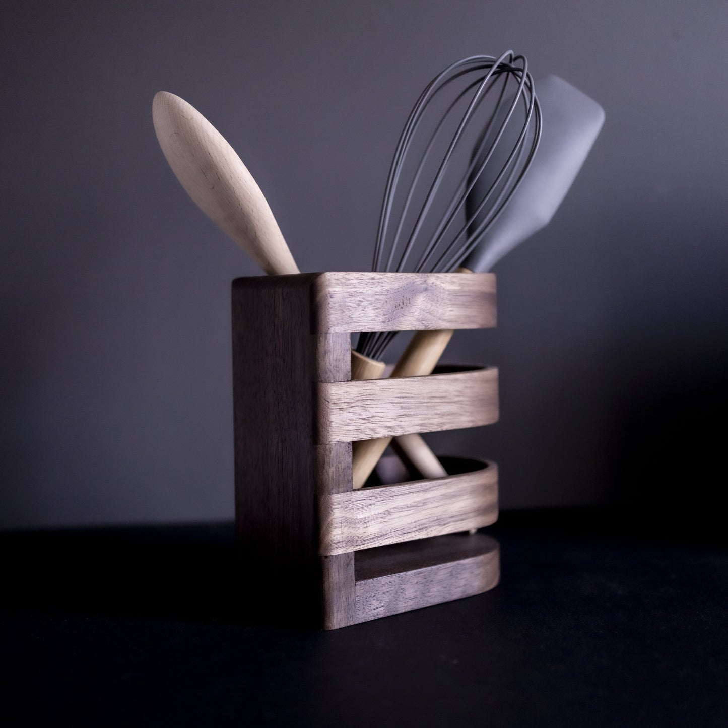 Lux Kitchen Utensils Pot Holder - Walnut