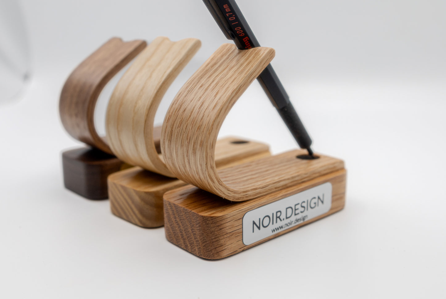 pen stand with custom engraved nameplate