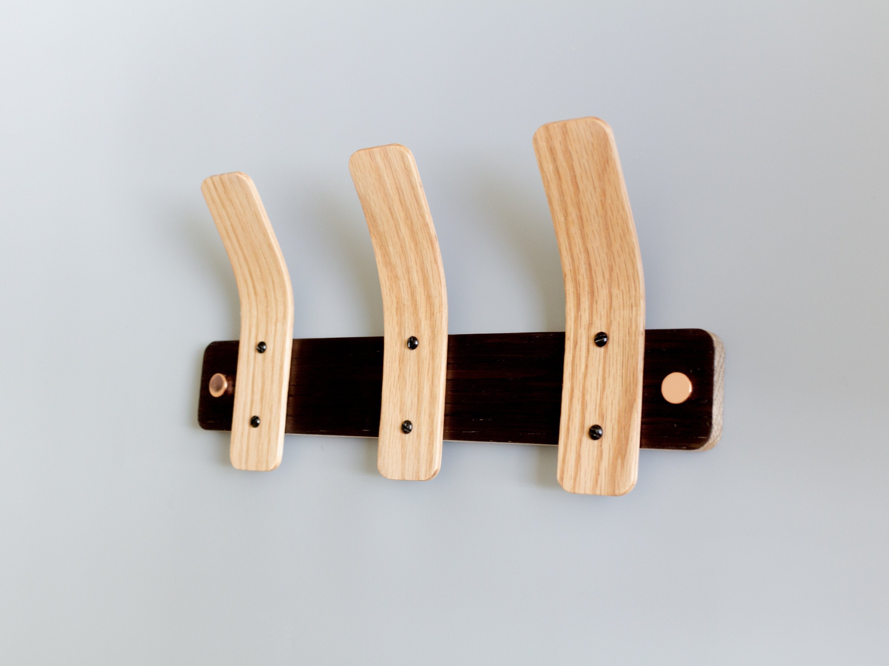 Oak Coat Rack | BL Tordu Silver